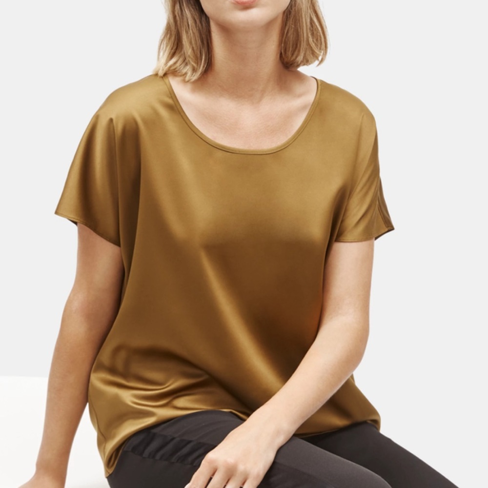 Eileen Fischer Petite Scoop Neck Satin Top in Gold Leaf